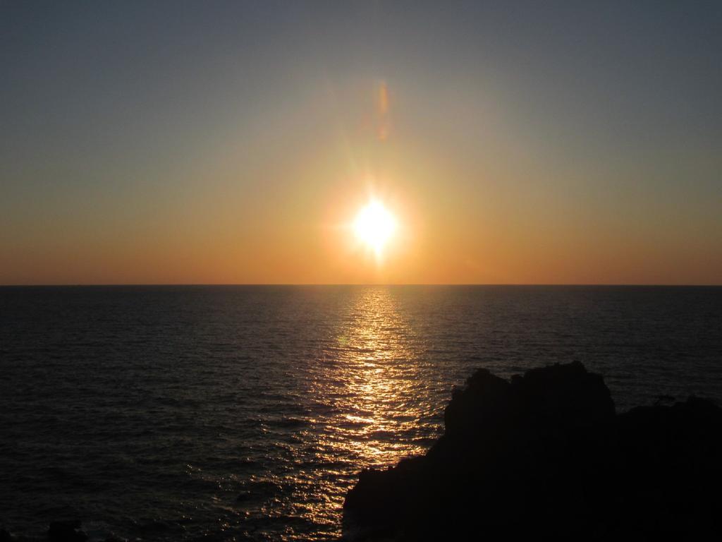 Amakusa West Coast Backpackers Fu-Raibou Hostel ภายนอก รูปภาพ