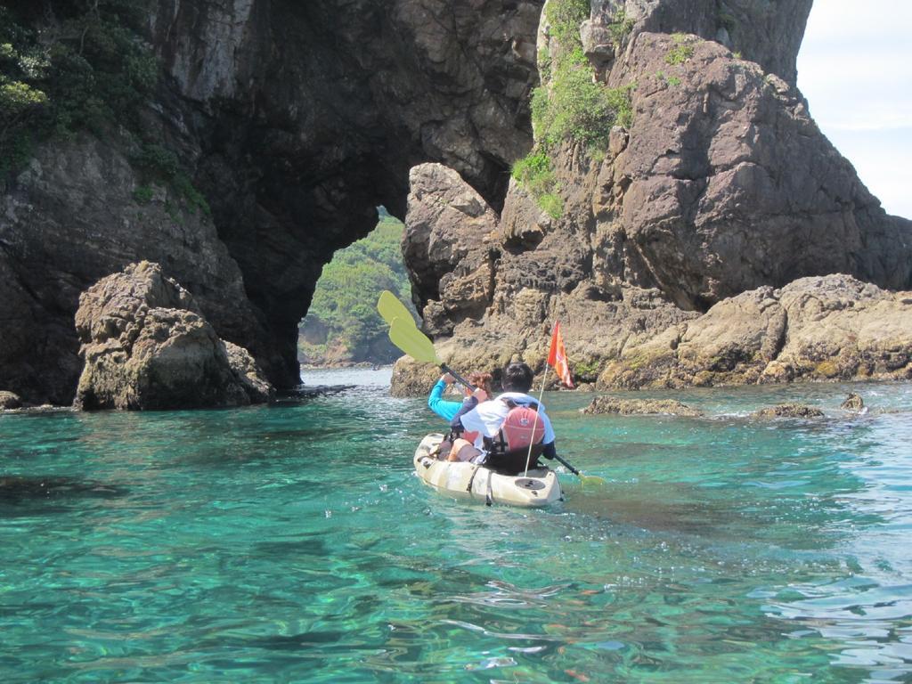 Amakusa West Coast Backpackers Fu-Raibou Hostel ภายนอก รูปภาพ